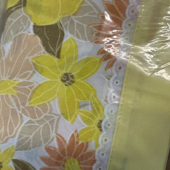 Vintage Wondercale Springmaid 2pc Sheet Set French Flowers Yellow Flat Fitted - Picture 4 of 14